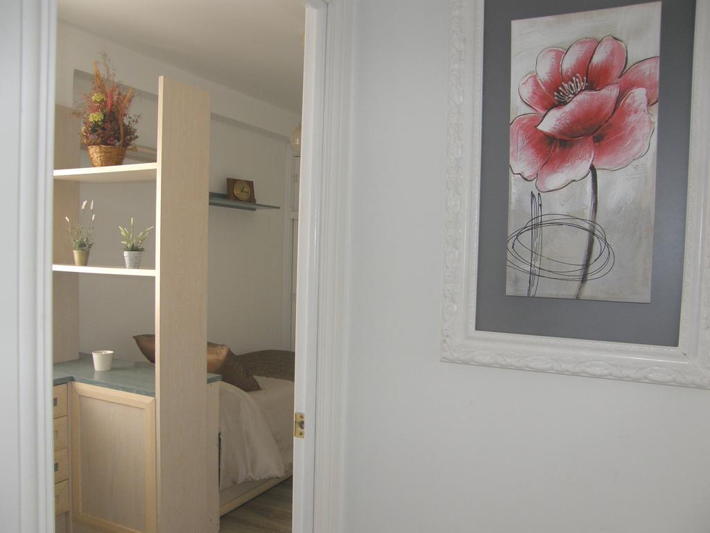 Atico Con Terraza En La Jota Apartment Zaragoza Luaran gambar