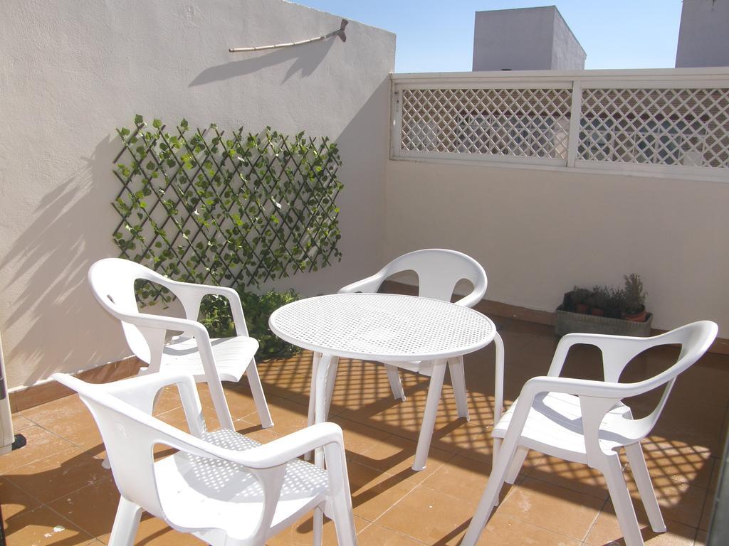 Atico Con Terraza En La Jota Apartment Zaragoza Luaran gambar