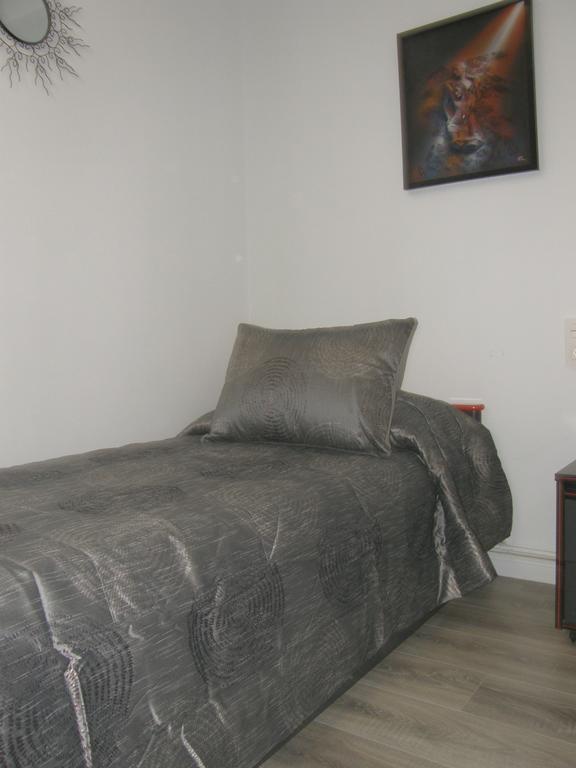 Atico Con Terraza En La Jota Apartment Zaragoza Luaran gambar