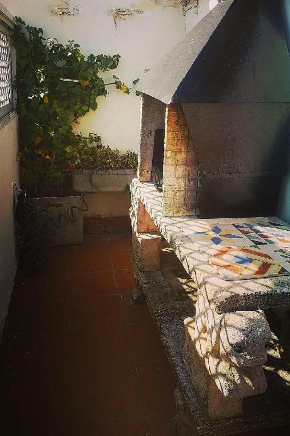 Atico Con Terraza En La Jota Apartment Zaragoza Luaran gambar