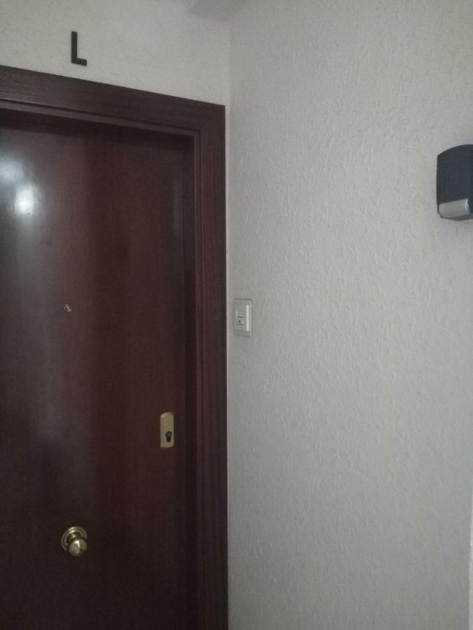 Atico Con Terraza En La Jota Apartment Zaragoza Luaran gambar